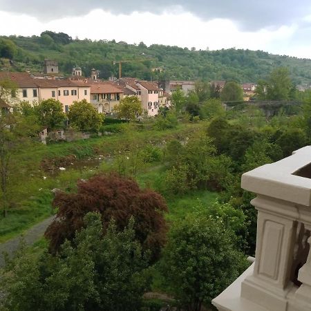 Casa Con Vista - Border House - Pontremoli Daire Dış mekan fotoğraf