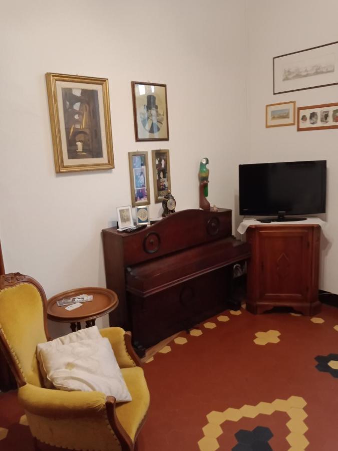 Casa Con Vista - Border House - Pontremoli Daire Dış mekan fotoğraf